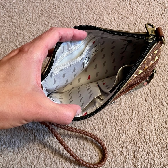 Sakroots Wristlet in Excellent Condition - Picture 4 of 4